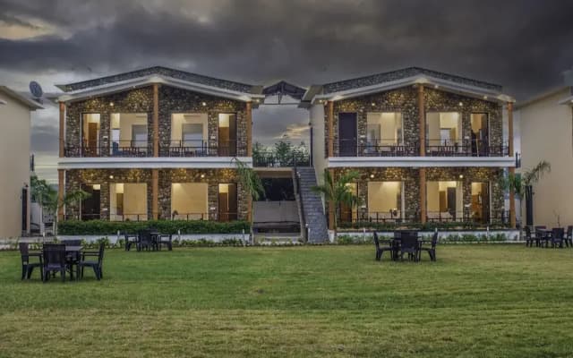Corbett Green Retreat Resort
