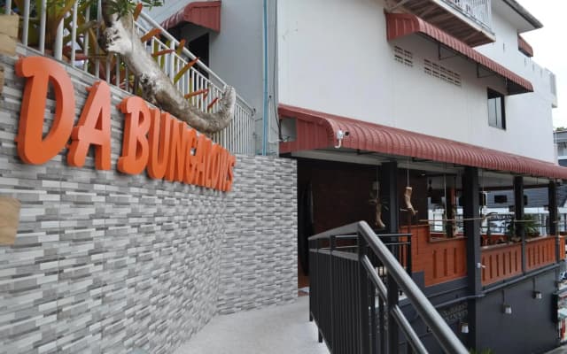 Da Bungalows