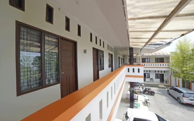 OYO 90751 Graha Sei Batugingging