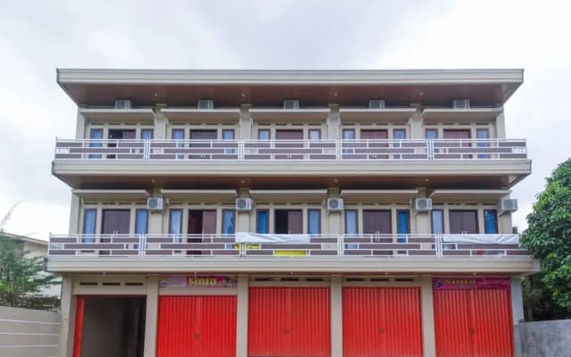 Griya Nusantara Syariah by OYO Rooms