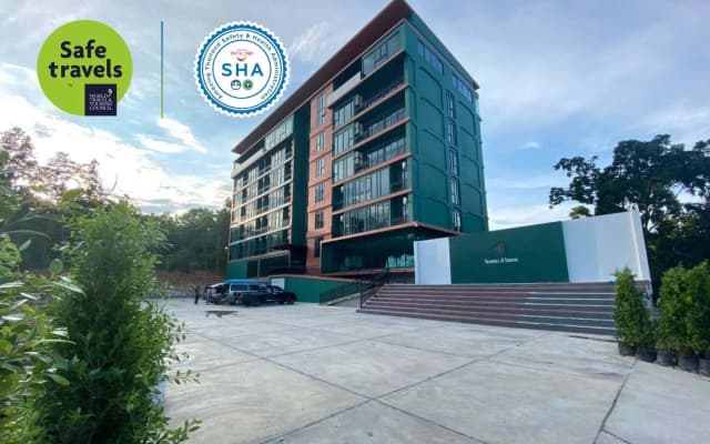 Dee Hotel Phayao
