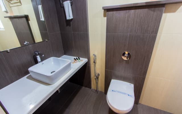 Zo Rooms Kopar Khairane