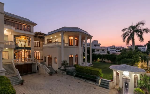 Krishnalaya Mansion By Vista Rooms
