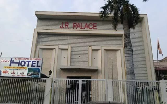 J.R Palace Hotel & Banquet