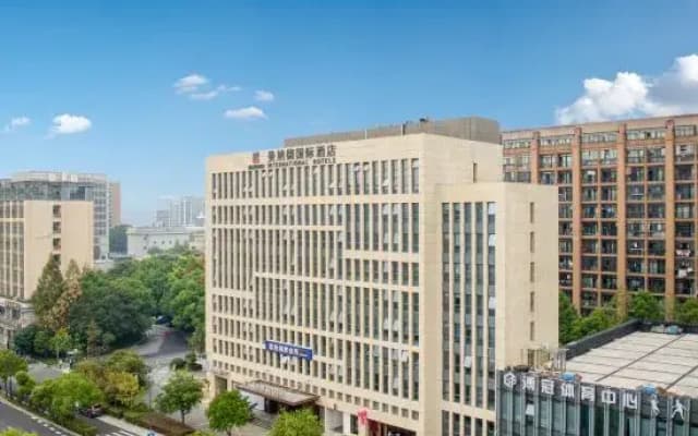 Manard International   Hotel