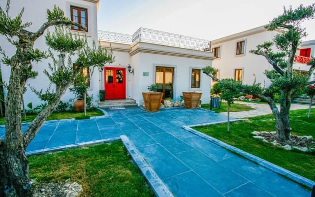 Bertiz Bozcaada Hotel and Restaurant