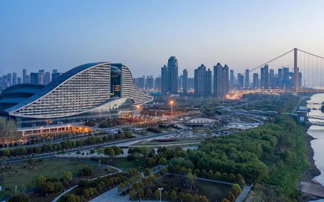 Holiday Inn & Suites Wuhan International Expo