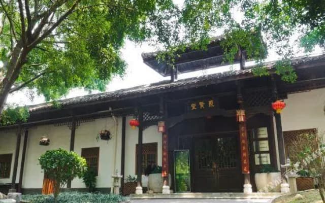 Jiuquwan Hot Spring Holiday Resort