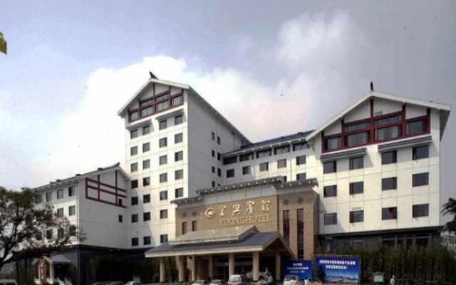 Yixing Hotel