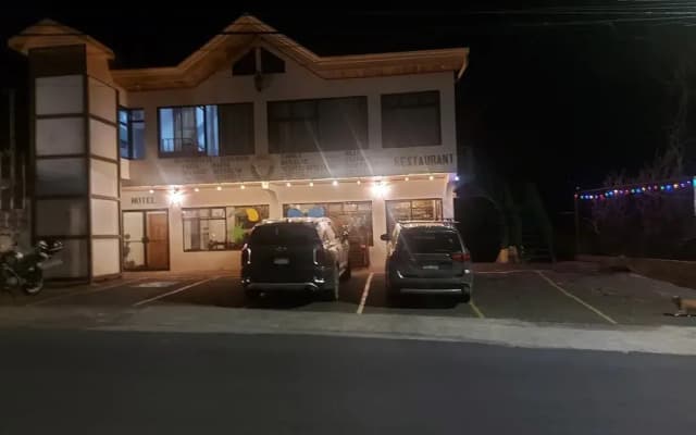 Alisson Hotel & Restaurant