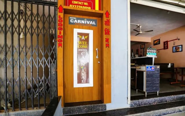 Fabhotel Carnival I