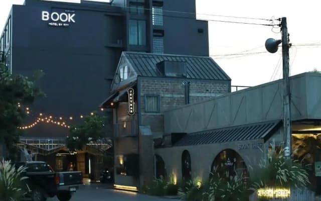BOOK Design Hotel