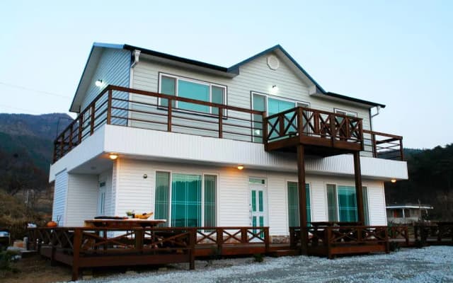 Buan Solseom House Pension