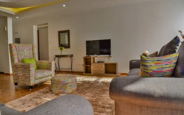 Edmor Residences - Riverside