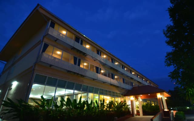 Sea Paradise Hotel