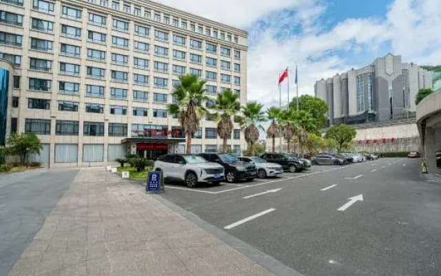 Taishun Hongxin Hotel