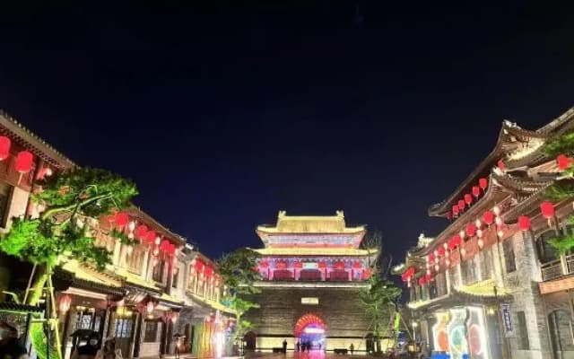 Juxian Laoshe Tea House Hotel (Juguo Ancient City Shop)