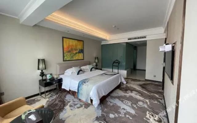 Wanlvcheng Perenc Hotel