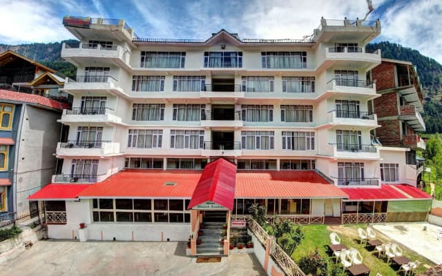 Hotel Monarch Residency