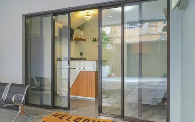 Urbanview Hotel Aloevera Pontianak