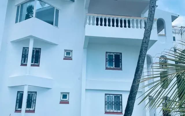 Bamburi Beach Villa LTD