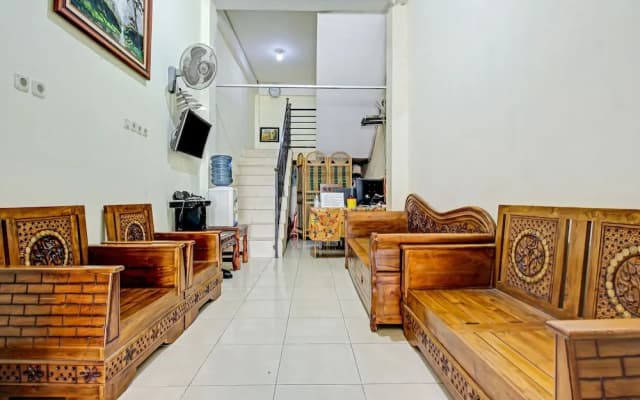 OYO 90226 Penginapan Sederhana Syariah