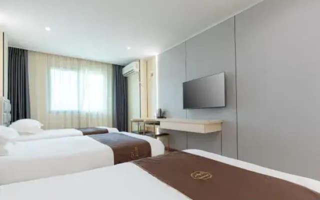 Q+ Shicheng Zuguoshun Hotel (Shicheng County Bus Station)