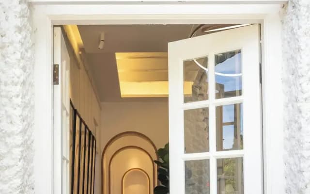 Eythrope Boutique Villa