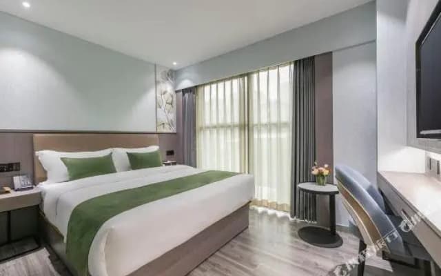 Greentree Inn Express (Fuzhou Baolong City Plaza)