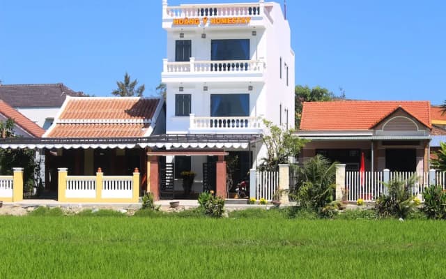 Hoang Y Homestay