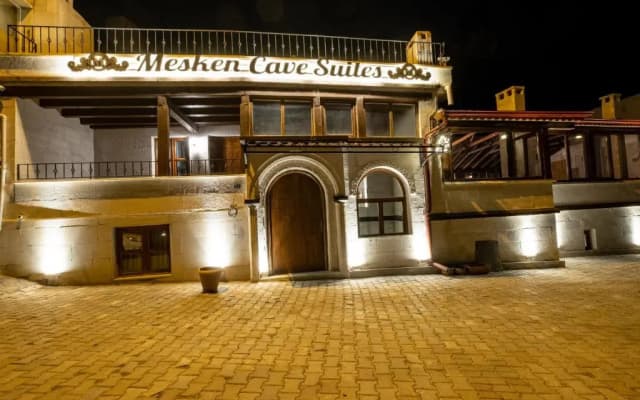 Mesken Cave Suites