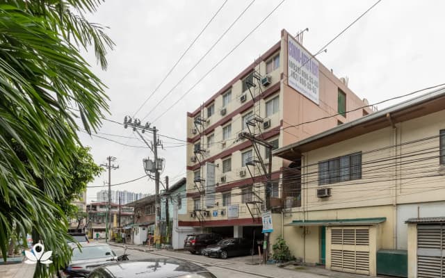 OYO 859 City Stay Inns Pasong Tamo (Vaccinated Staff)