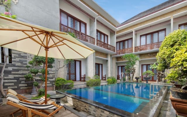 Jineswari Kuta