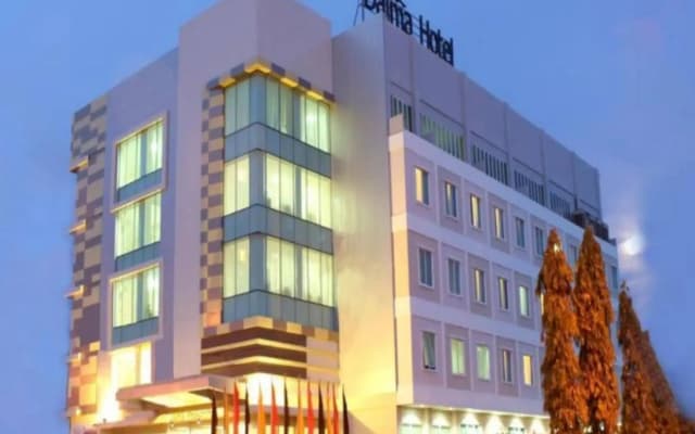 Daima Hotel Padang