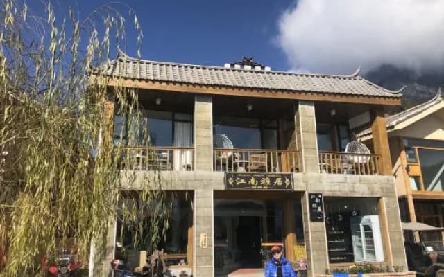 Lugu Lake Jiangnan Yaju Hostel