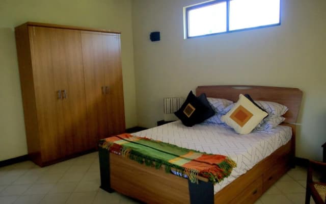 Lake Garden Villa - Kelaniya