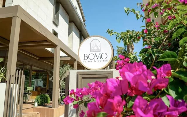 Bomo Suites