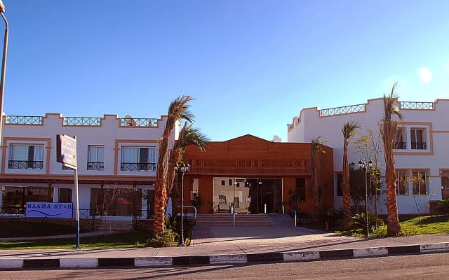 Falcon Naama Star Hotel