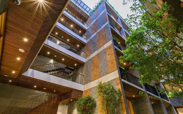 Daisy Boutique Hotel & Apartment