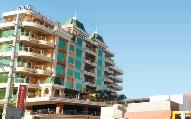 Fields Plaza Hotel