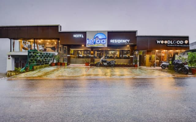 Itsy Hotels Igloo Residency Raja Seat