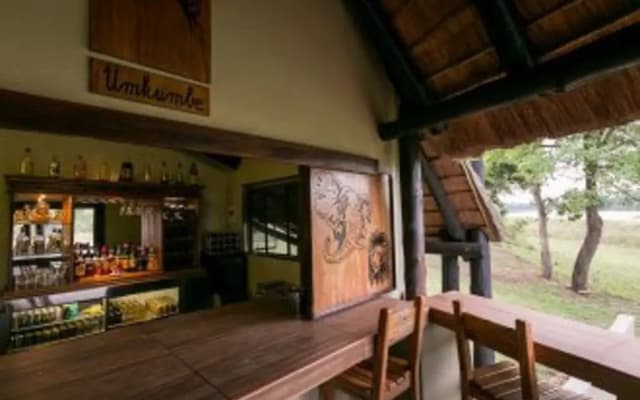 Umkumbe Safari Lodge