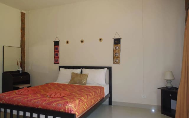 Thai House Beach Resort
