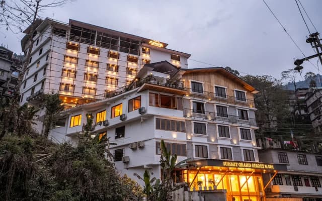 Summit Grand Resort & Spa , Gangtok