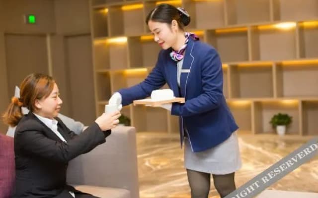 Lavande Hotel Hanshou Longyang International Plaza