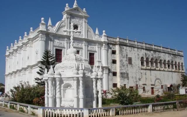 Hotel Khushi International
