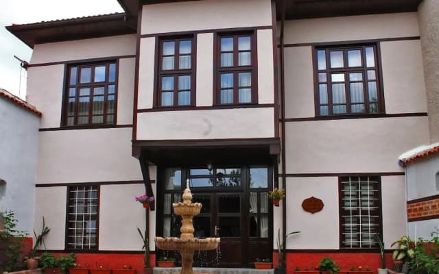 Aksehir Butik Hotel-Hasan Muallim Konukevi
