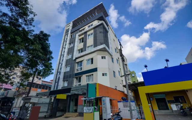 Hotel Vishnu Priya