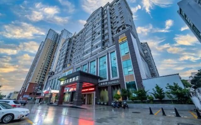 F Hotel(Beihai Avenue Store)
