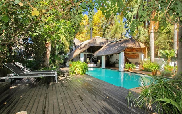 Hakunamatata Lodge and Health Spa